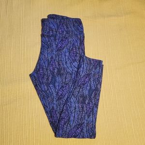 Lularoe leggings  tall and curvy